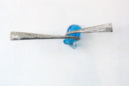 Eduard Habicher acciaio inox vetro Murano piccolo blu scultura da parete