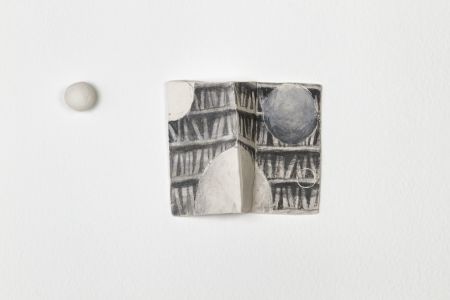 Pino Deodato L'universo nel cassetto terracotta ingobbio